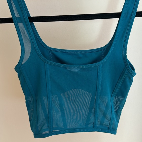 Garage Crop Top Tank XS - Picture 4 of 5